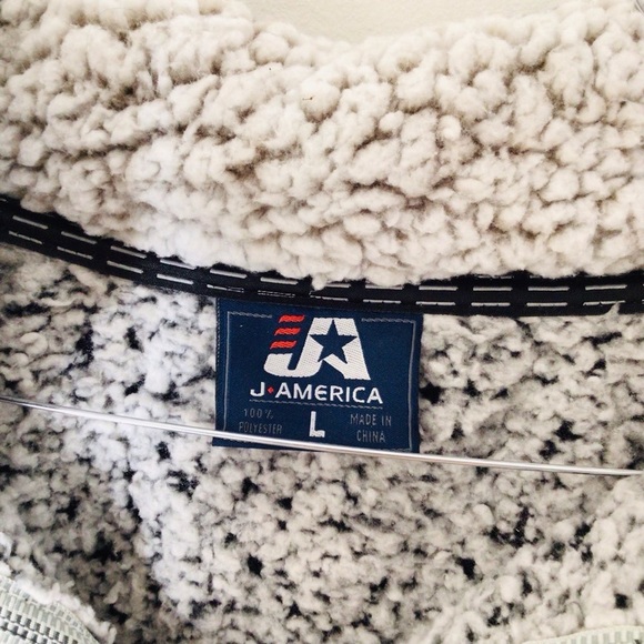 J America Sherpa pullover large women grey John Deere - Picture 2 of 7